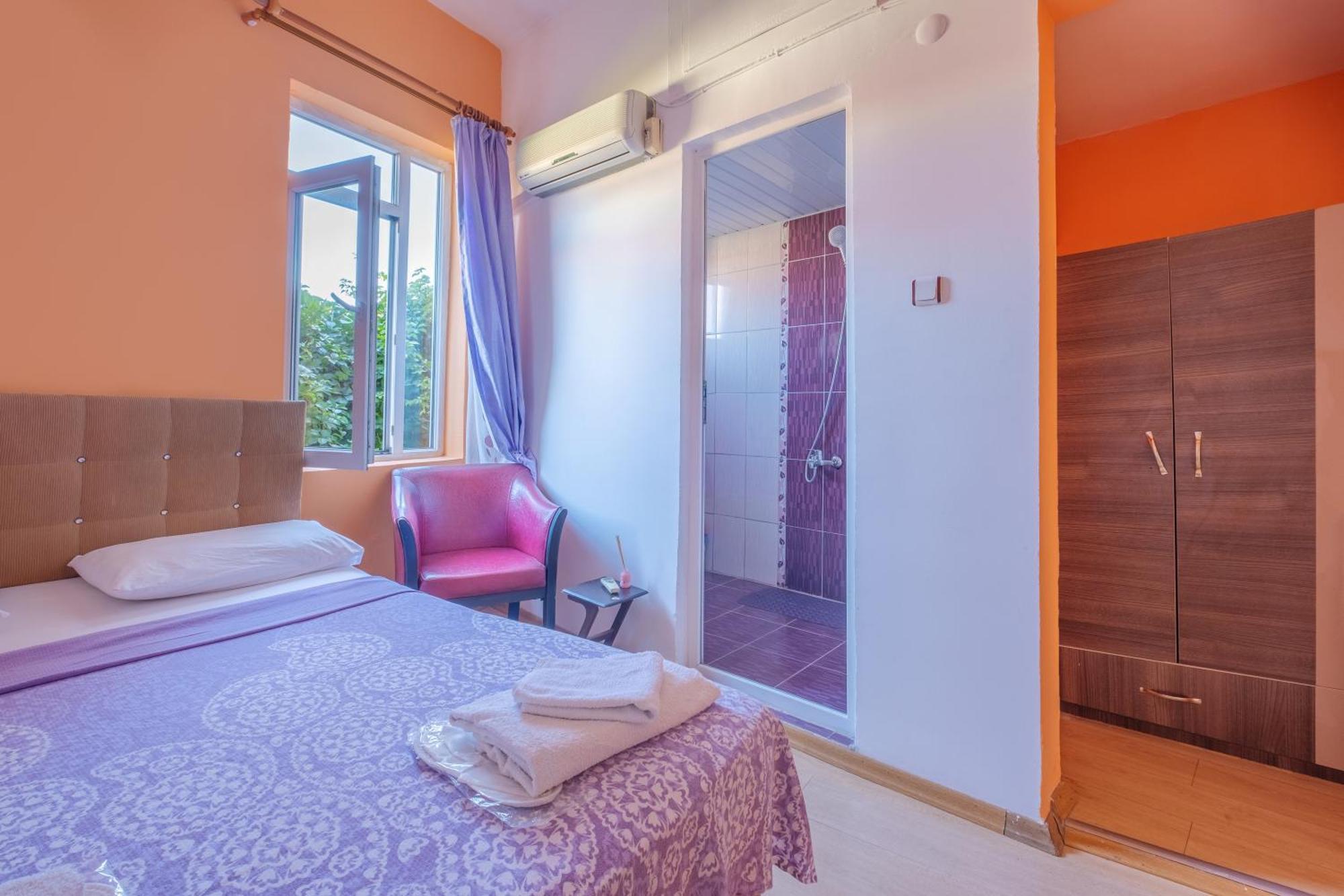 Efsali Hotel Kaleici Antalya Exteriör bild